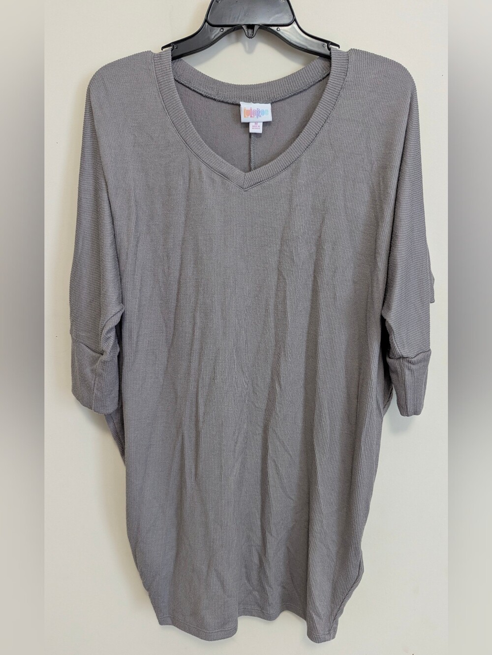 LuLaRoe Naomi Gray Ribbed V-Neck Tunic